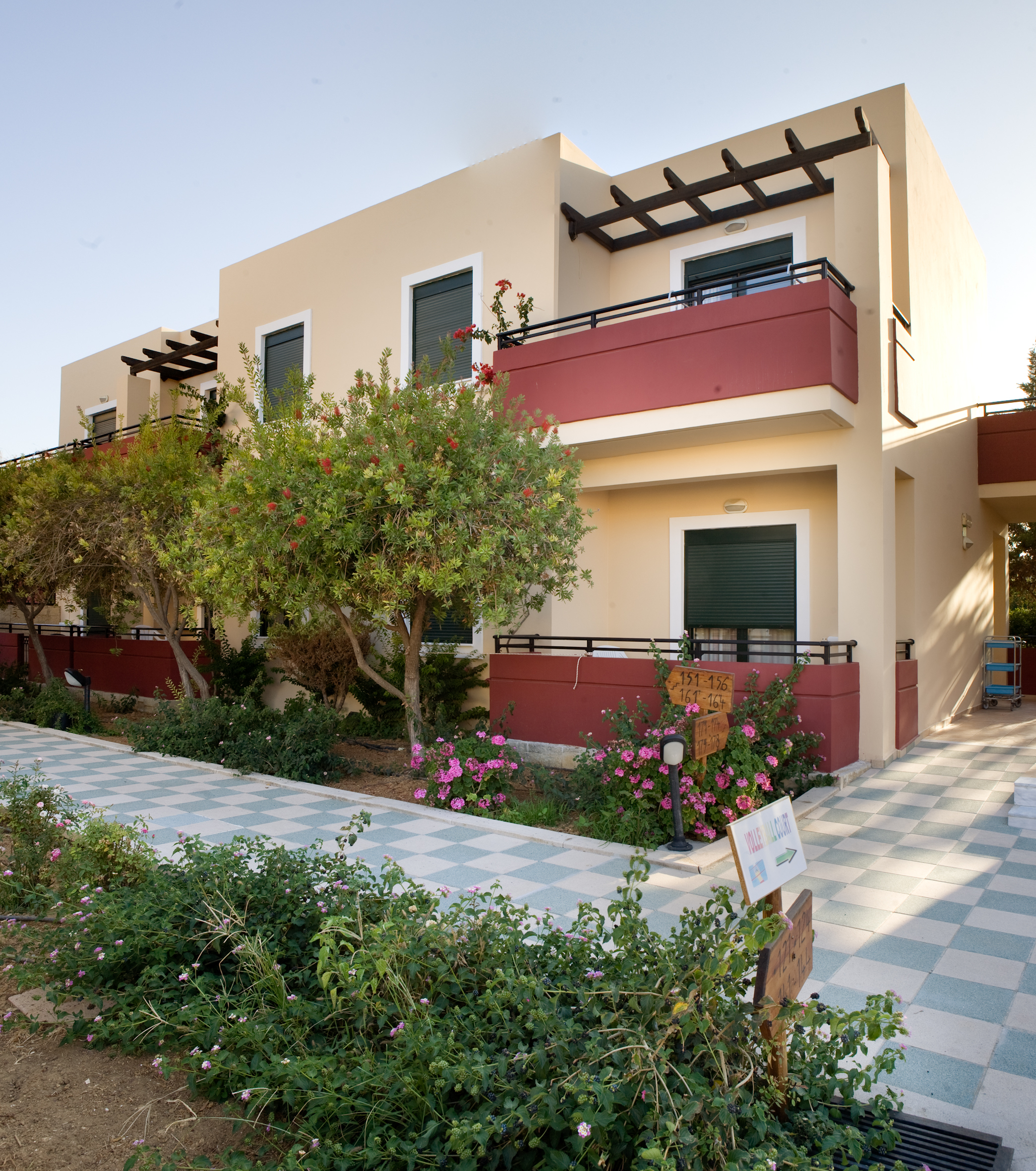 kambos village