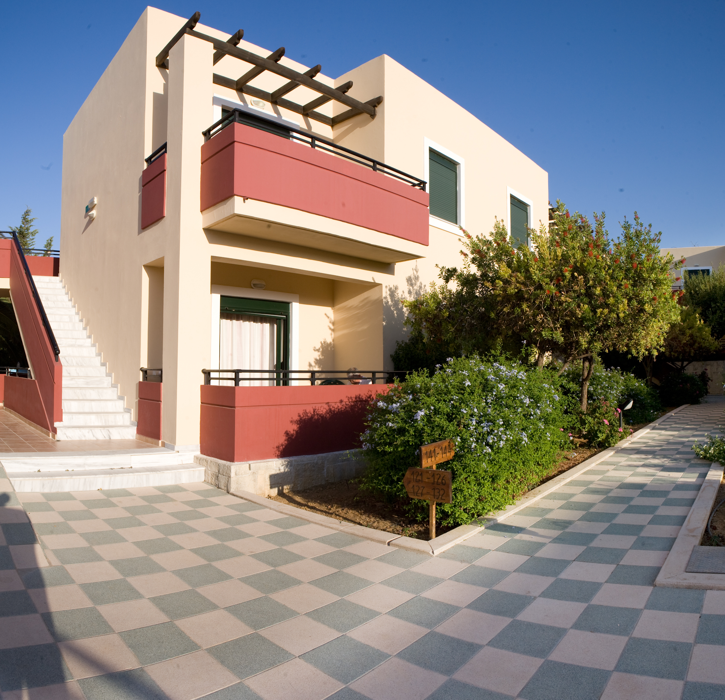 kambos village